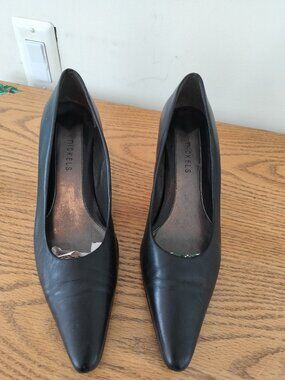 Nickels Black Leather Flared Heels